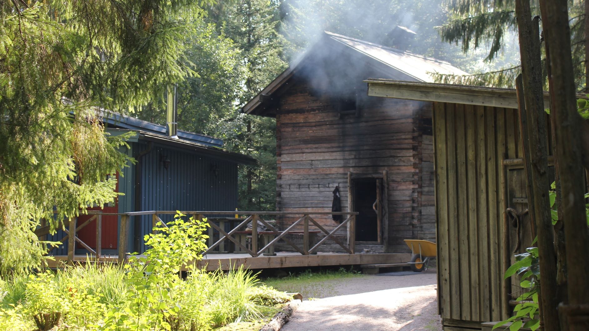 Genuine smoke sauna
