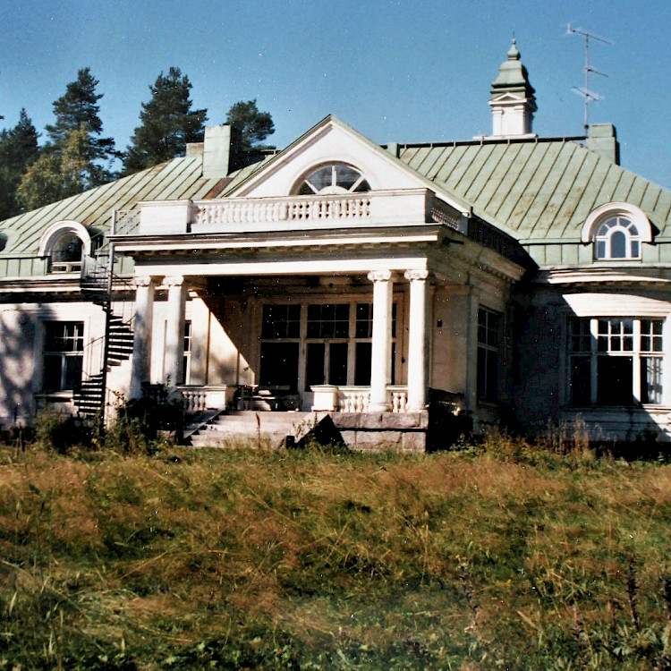 Hotelli Hirvihaaran kartano vuonna 1991